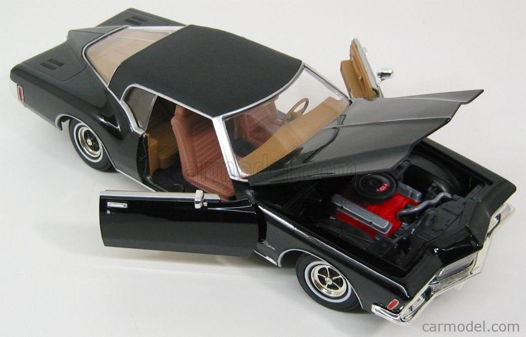 RL/'71 Buickビュイック Rivieraリビエラ 1/18 絶版 RL/'71 Buickビュイック Rivieraリビエラ 1/18 絶版 71 Buick