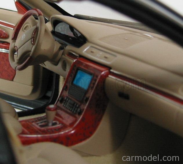 AUTOART 76156 Scale 1/18 | MAYBACH 57S 2005 DARK GREY MET