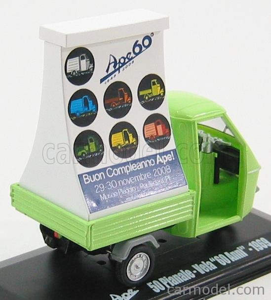 ITALERI VESPA PIAGGIO APE avec plateau jaune 1/12 EUR 80,00 - PicClick FR