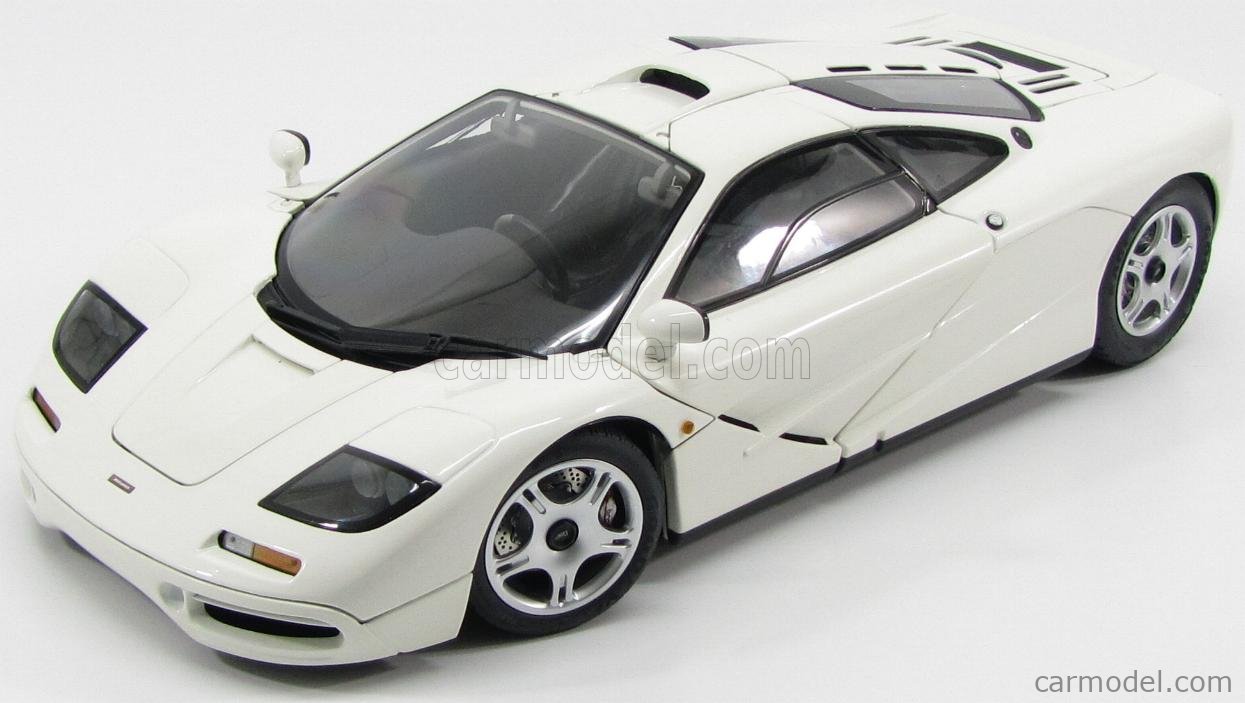 MINICHAMPS 530133132 Scale 1/12 | McLAREN F-1 GTR SHORT TAIL