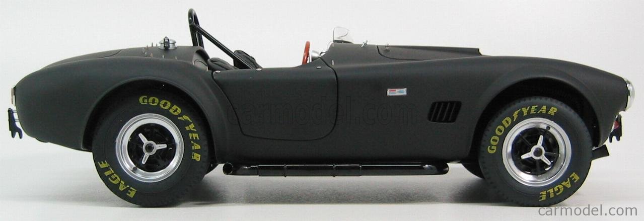 SCHUCO 06726 Масштаб 1/12 | AC COBRA SHELBY COBRA 289 1963 MATT BLACK