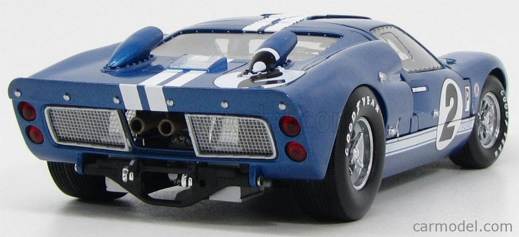 SHELBY-COLLECTIBLES SHELBY401 Масштаб 1/18  FORD USA GT40 MKII 7.0L V8 TEAM SHELBY AMERICAN INC. N 2 12h SEBRING 1966 D.GURNEY - J.GRANT BLUE MET WHITE