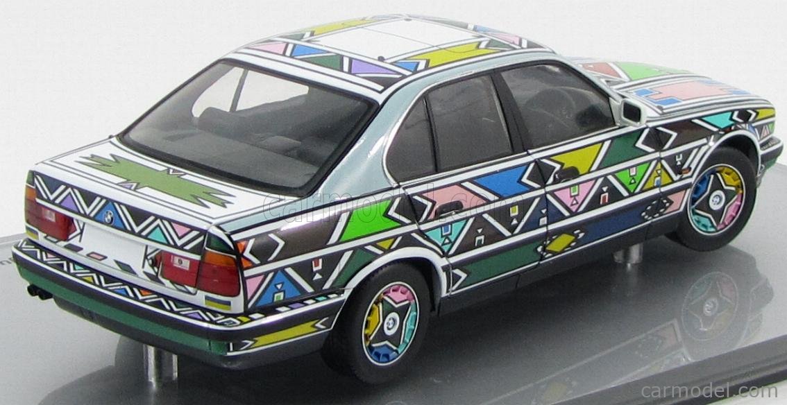 BMW - 5-SERIES 525i 1992 - ART CAR ESTHER MAHLANGU