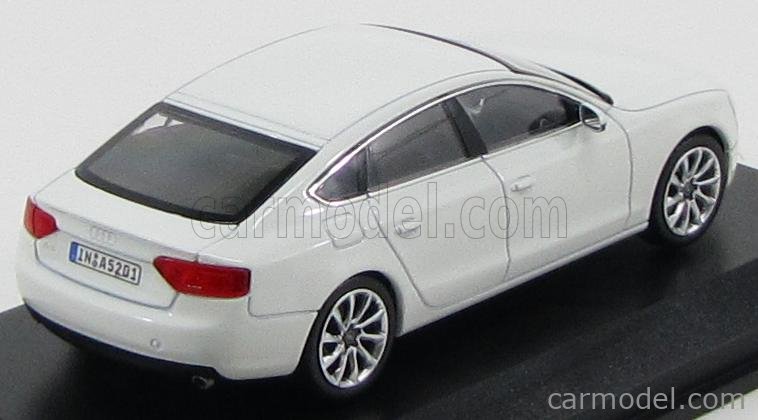 ノレブ アウディ特注 1/43 アウディ A5 クーペ ホワイト 1/43 アウディ