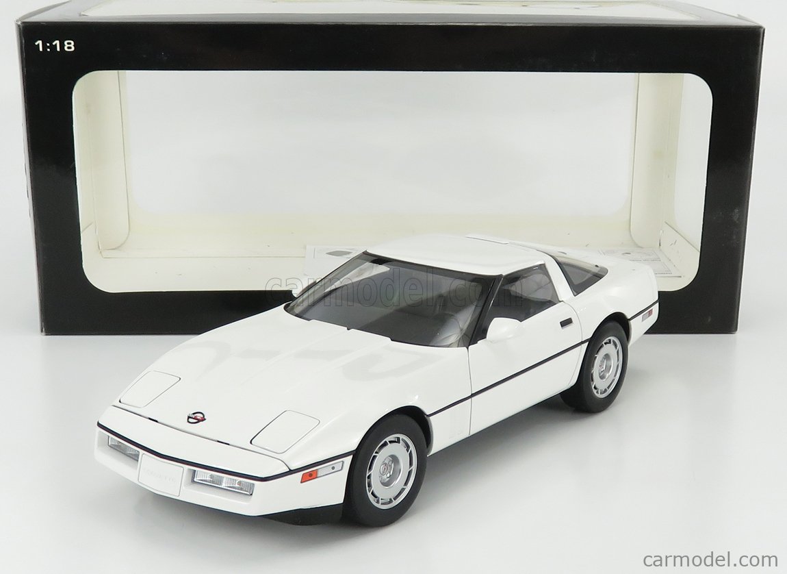 AUTOART 71243 Scale 1/18 | CHEVROLET CORVETTE SPIDER 1986 WHITE
