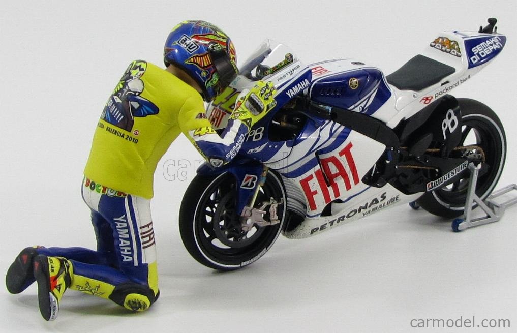 Minichamps 122103146 Yamaha YZR-M1 V. Rossi Moto GP 2010 Valencia avec  figurine