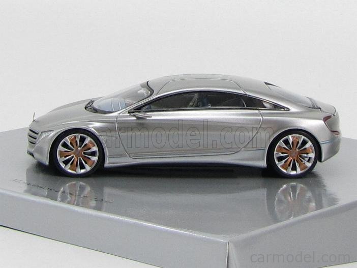 Mercedes Benz F125 ! Alu Beam Silver Warm 1/43 Spark Minimax