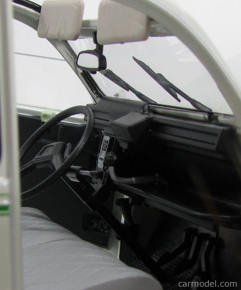 ノレブ 181512 1/18 シトロエン Citroen 2CV Dolly 1985 ホワイト／グリーン NOREV GT by CITROENの通販