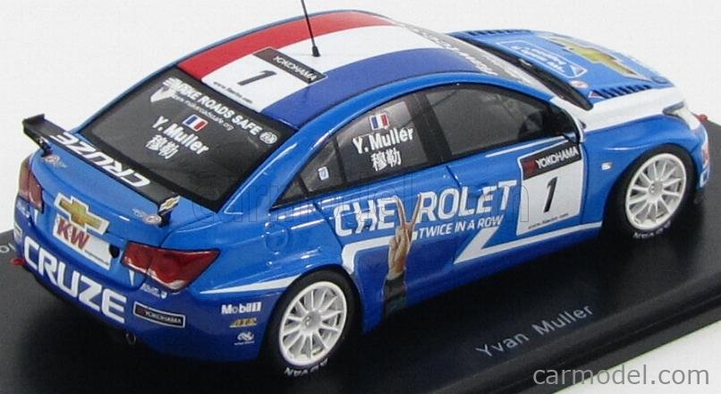 Spark S2494 – Chevrolet Cruze 1.6T N°1 WTCC 2012 – Yvan Muller (Échelle 1/43)
