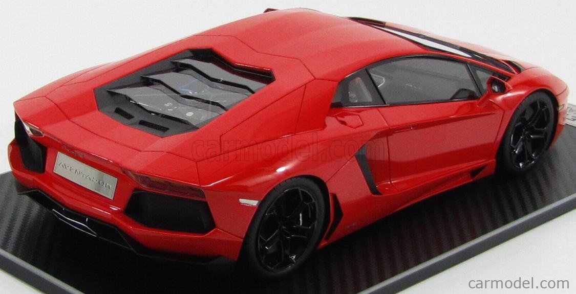 The 1/18 Lamborghini Aventador LP700-4 from FrontiArt, a review by