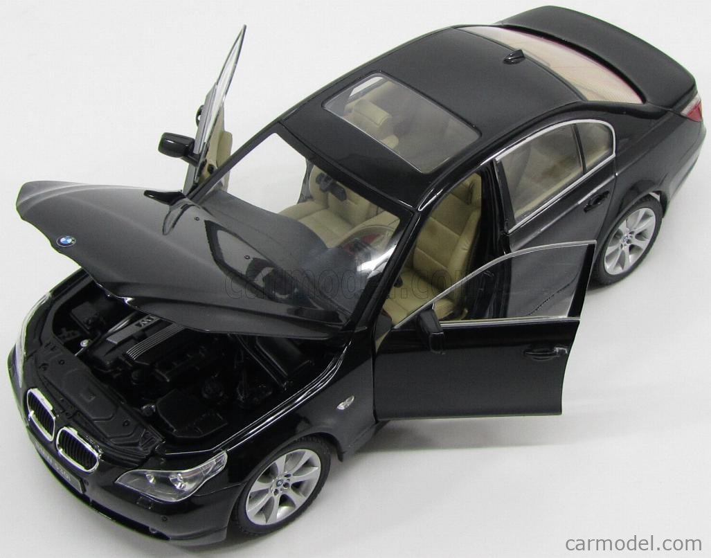未開封 1/18 JADI BMW 530i 2003 ブラック 2003 BMW 530i diecast model car 1:18 scale die cast from