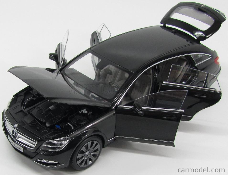 NOREV B66960115 Scale 1/18 | MERCEDES BENZ CLS-CLASS SW SHOOTING