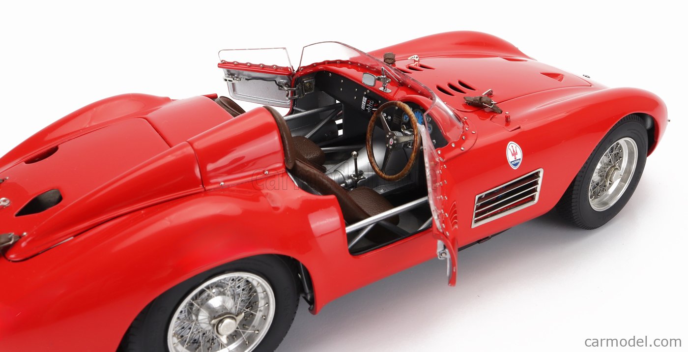 CMC M105 Scale 1/18 | MASERATI 300S SPIDER OPEN 1956 RED CMC M105 Scale 1/18 | MASERATI 300S SPIDER OPEN 1956 RED
