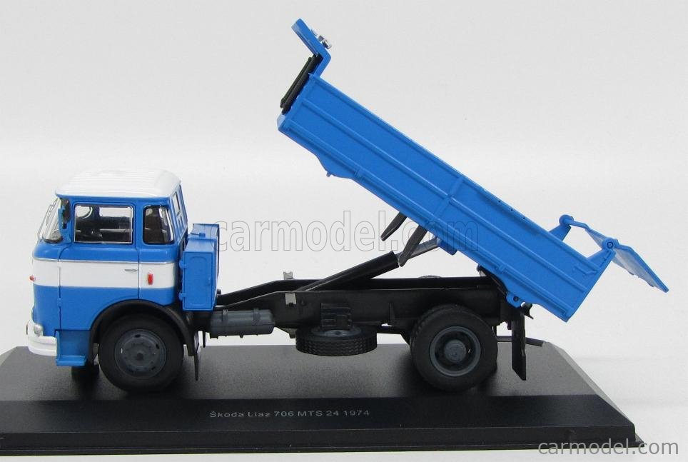 SKODA LIAZ 706MTS 1969 IXO Camion d'autrefois 1/43 en boite