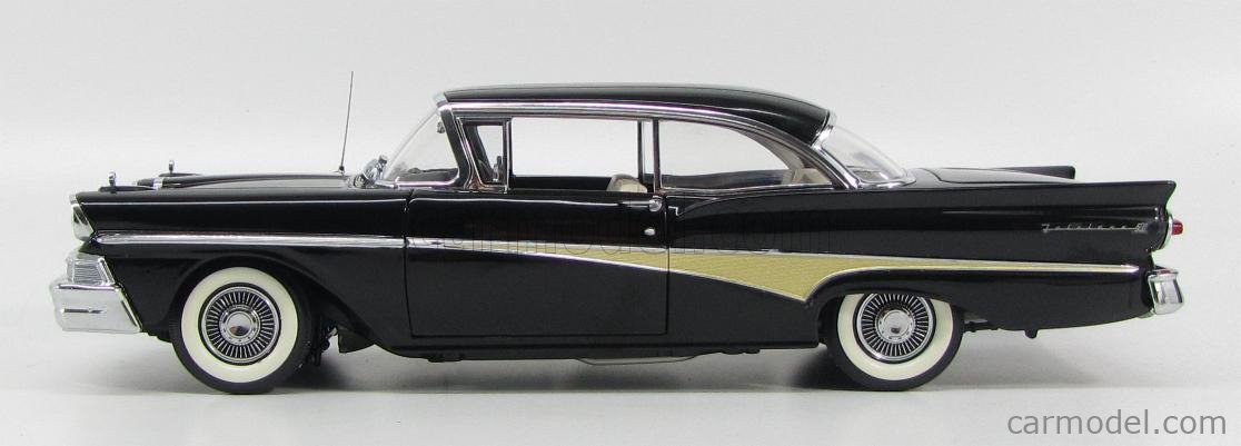 SUN-STAR 05272 Scale 1/18 | FORD USA FAIRLANE 500 HARD-TOP 1958 RAVEN BLACK