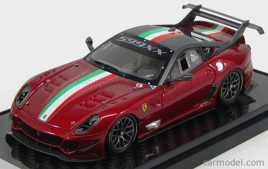 BBurago Voiture radiocommandée Ferrari Montre R/C : Echelle 1/36 : Ferrari  599XX - Parole de mamans