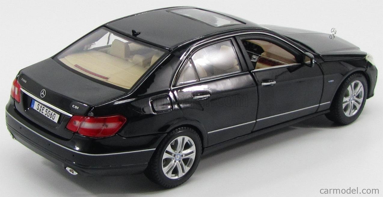 MAISTO 31172BK Scale 1/18 | MERCEDES BENZ E-CLASS E350 (C207) 4-DOOR ...