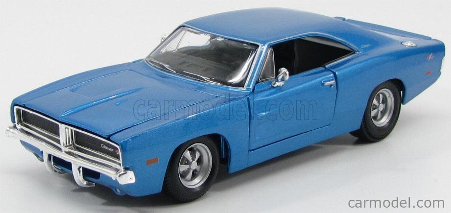 MAISTO 31256BL Scale 1/25 | DODGE CHARGER R/T 1969 LIGHT BLUE MET