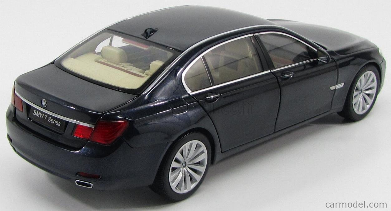 BMW 7 Series750LI ミニカー 1/18 グレー BMW 7 Series750LI ミニカー 1/18 グレー
