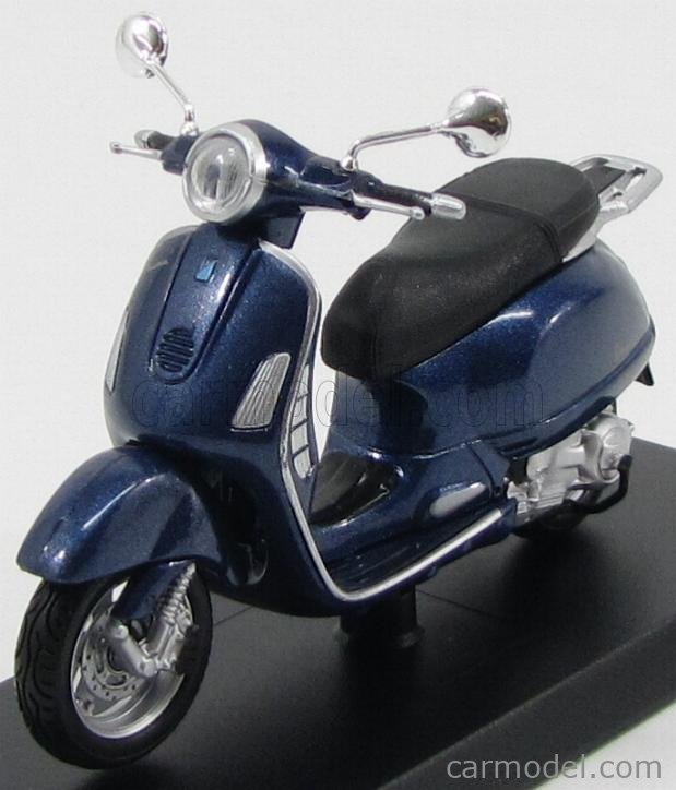 EDICOLA VESPAC008 Scale 1/18 | PIAGGIO VESPA GRAN TURISMO 2003 BLUE MET