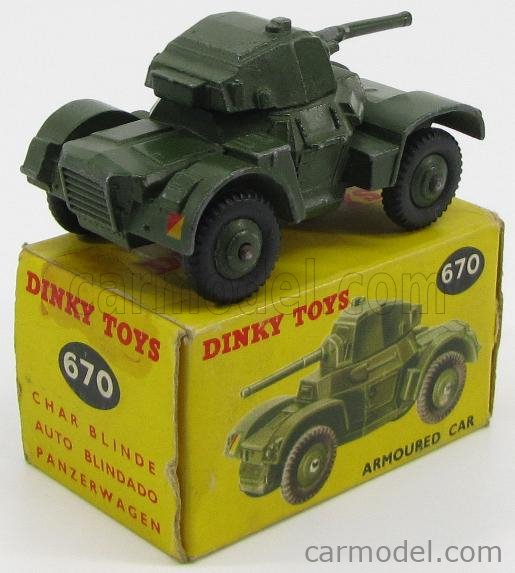 DINKY ENGLAND 670 Scale 1/50 | TANKER ARMOURED CAR + FIGURES MILITARY GREEN