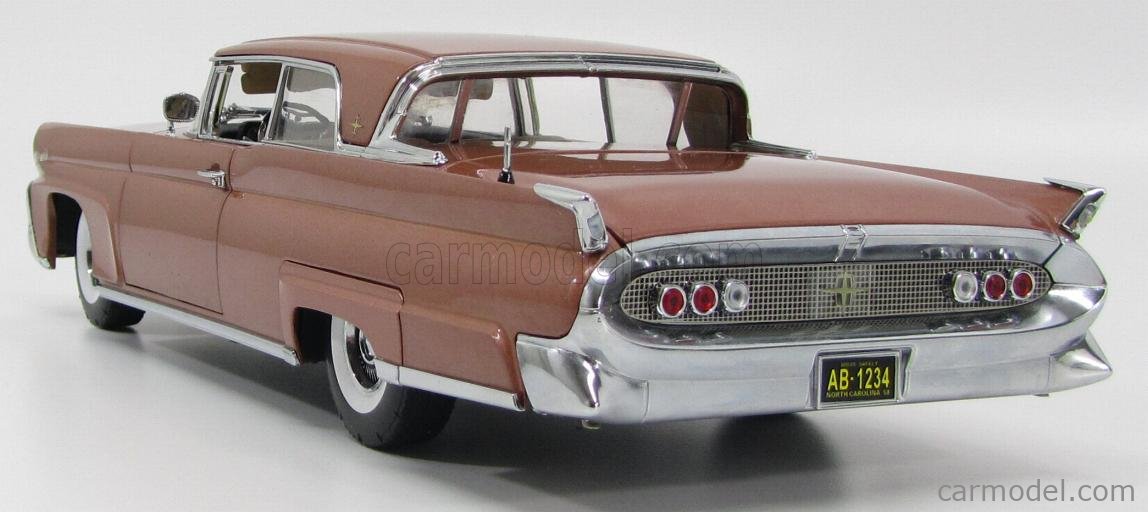 SUN-STAR 04713 Scale 1/18 | LINCOLN CONTINENTAL MARK III