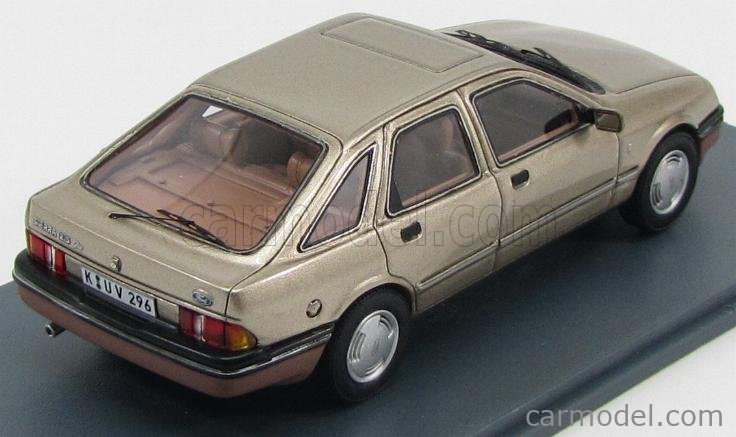 Voiture Miniature 1/43 Ford Sierra 2.3 GHIA 1984 (AQV2) - Modèle Métal Sur Socle, édition Salvat Par Ixo - Collection Années 80 Argentine - 2