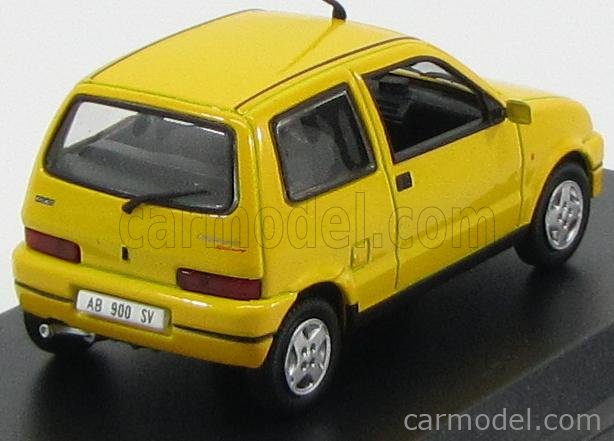 Mondo Motors Fiat 500 イエロー 1/43 Diecast model cars Fiat 500 1/43 Mondo Motors yellow 1957