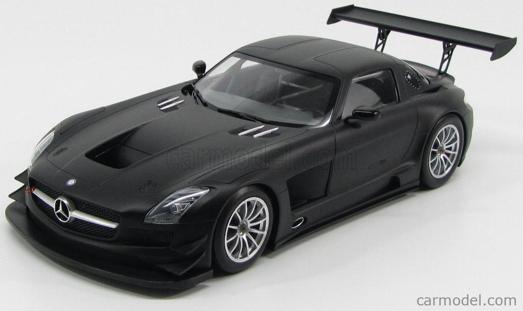 MERCEDES BENZ - SLS AMG GT3 STREET 2011