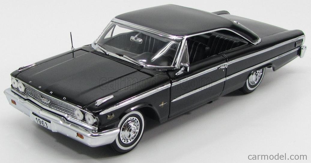 Sun Star Models 1:18 Ford Galaxie 500 1963 with hardtop