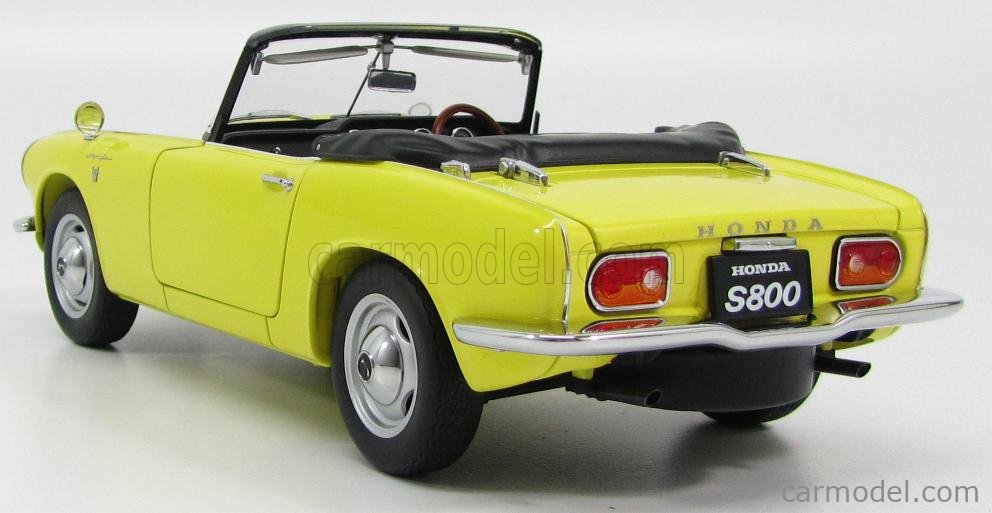 AUTOART 73277 Scale 1/18 | HONDA S800 SPIDER CLOSED 2-DOOR