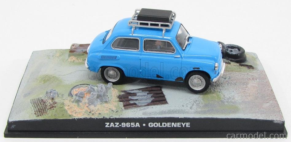 ZAZ 965A MODEL CAR JAMES BOND GOLDENEYE FILM BLUE COLLECTION 1:43 SCALE IXO K8 