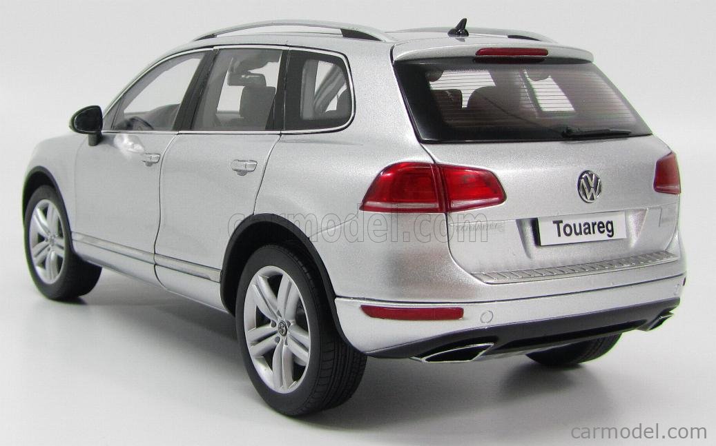 KYOSHO 08821CS Scale 1/18 | VOLKSWAGEN TOUAREG V6 FSI BLUE MOTION 2010 ...