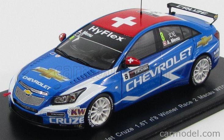 SPARK S2499 - CHEVROLET Cruze 1.6T n°8 WTCC Macau 2011 Alain Menu 1/43