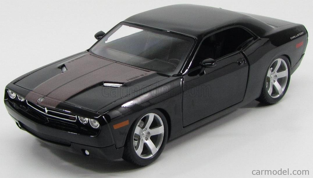 maisto dodge challenger 1 18