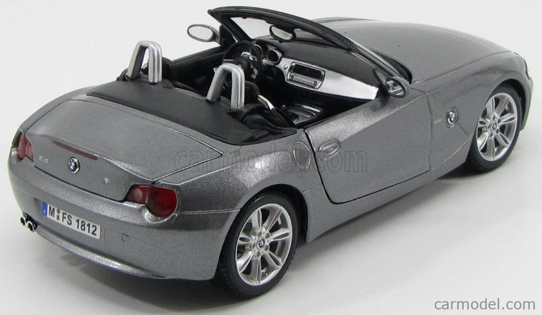 2002 BMW Z4 Roadster E85 Diecast Car Model 1:18 Scale [SD02H875]