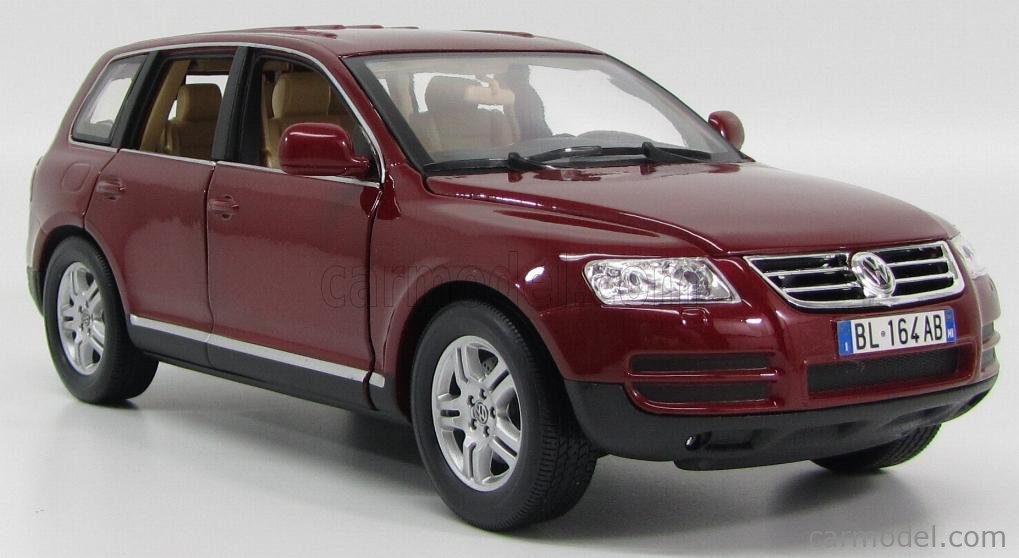 BURAGO 12002R Scale 1/18 | VOLKSWAGEN TOUAREG 4-DOOR 2002 BORDEAUX MET