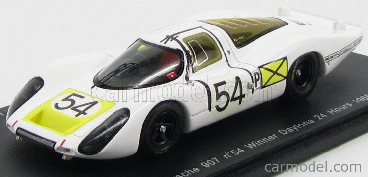 Gap on the grid at Le Mans closed - Porsche 907/8
