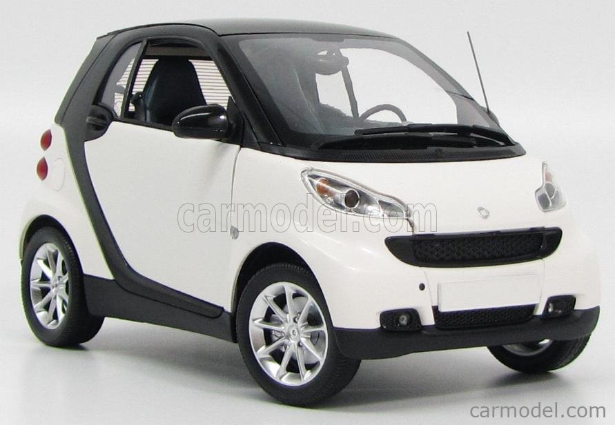ミニチャンプス スマート フォーツー カブリオ 2007 Autoart ミニチャンプス スマート フォーツー カブリオ 2007 Autoart