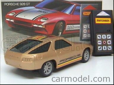 MATCHBOX PLAST CV2 Scale 1/20 | PORSCHE 928 GT SENTRON-9 GOLD MET