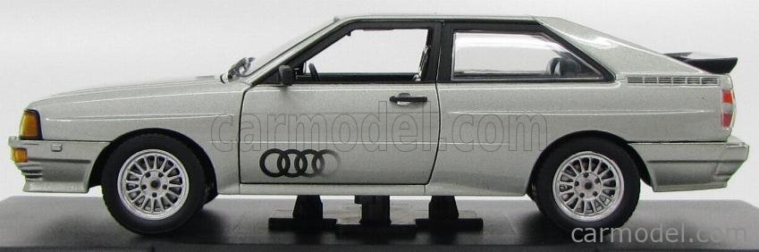 Audi Quattro 1980-1:24 Whitebox  *NEW* rot 