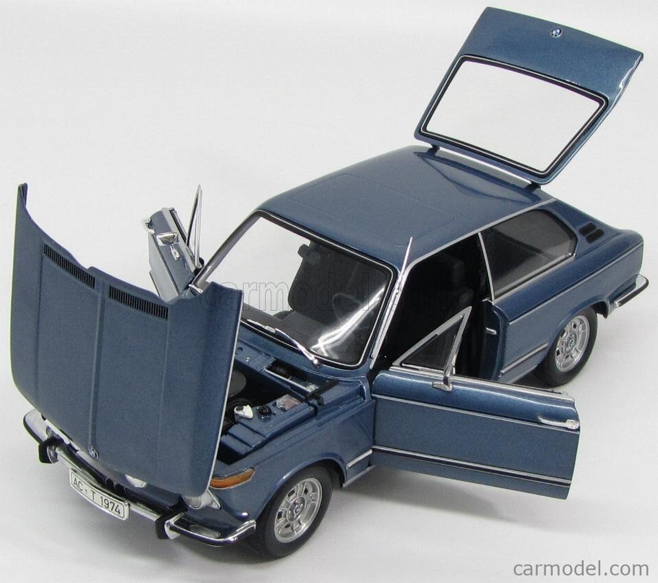 Minichamps Scale Bmw Tii Touring Blue Met