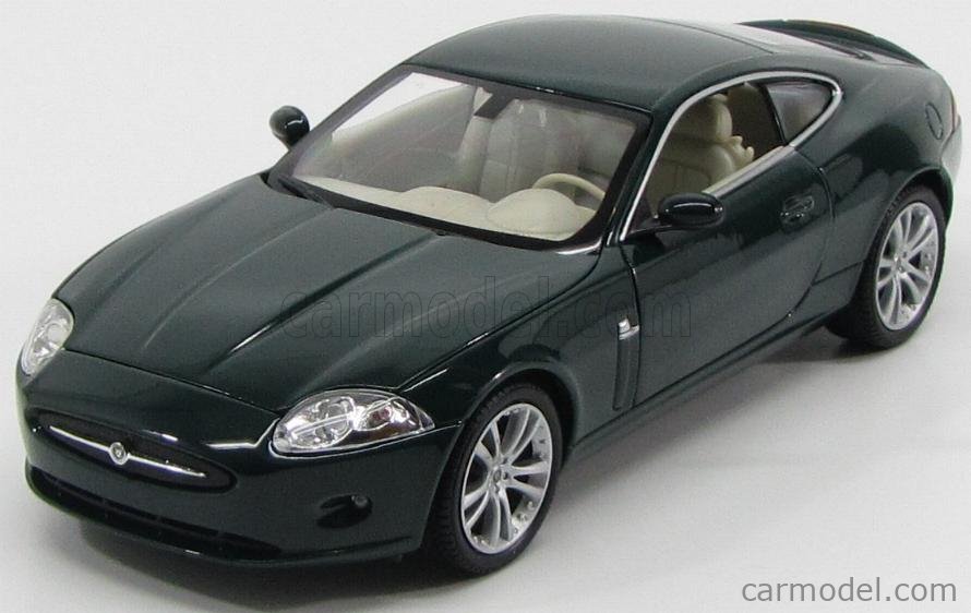 Jaguar XK Coupe Green 1:24 Scale Welly 22470G New Boxed 