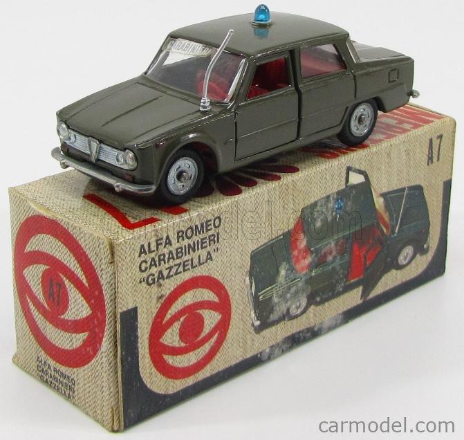 Politoys-M 531 Alfa Roméo Giulia police très bon état