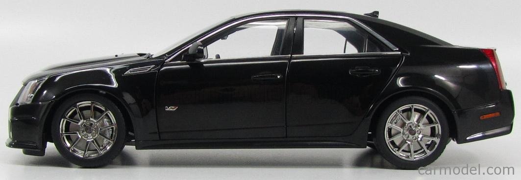 1/43 キャデラックCTSV Cadillac CTS-V (Luxury-Collectibles) 1:43 - Minicarweb