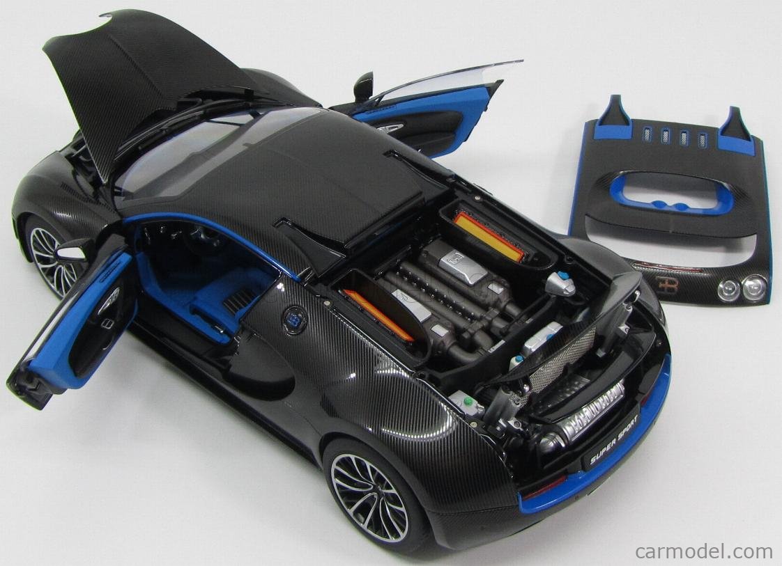 Own The Road! AUTOart 1:18 Bugatti Veyron Super Sport Diecast Model – Dark Blue/Silver