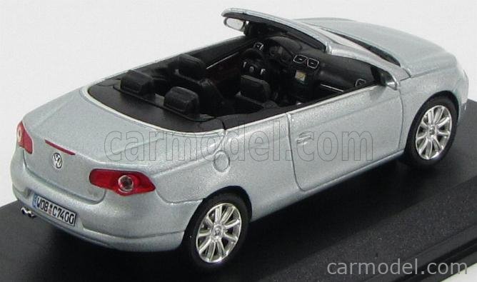 VOLKSWAGEN - EOS V6 CABRIOLET COUPE 2005 - IAA 2005