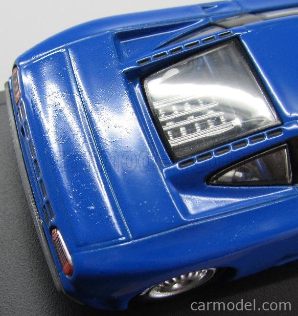 1:43 Minichamps Bugatti EB 110 1994 blue 