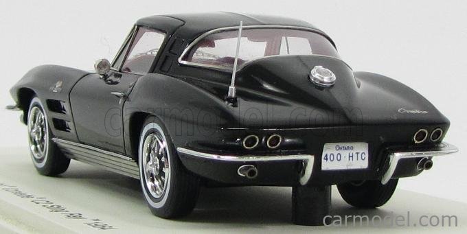 ミニカー 52 CHEVROLETCORVETTESTINGRAY Coupe C2 1/18 Auto World 1967 Chevrolet Corvette C2 427 Coupe (White