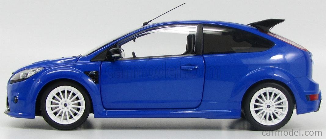 MINICHAMPS 100080007 Scale 1/18 | FORD ENGLAND FOCUS RS 2010 BLUE MET